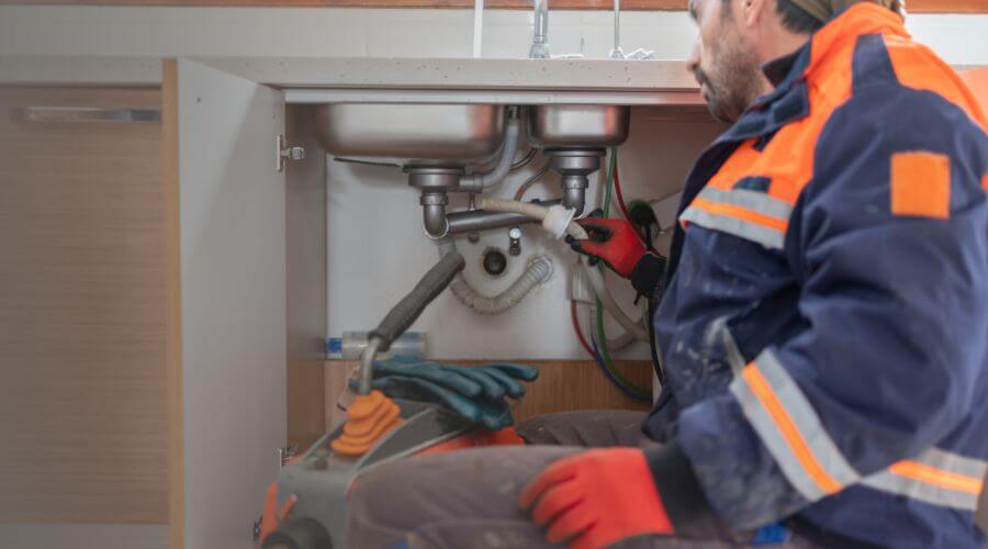 Professional tankless water heater installation services in Edna, TX